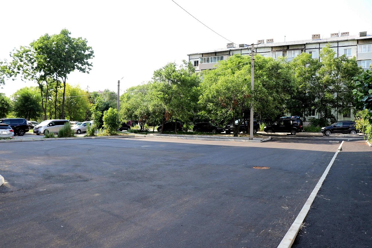 В Уссурийске продолжается приемка благоустроенных дворов | 26.07.2023 |  Уссурийск - БезФормата